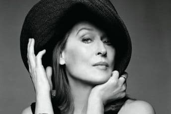 Slavna glumica zbog nove uloge postala vatrena crvenokosa Slavna glumica zbog nove uloge postala vatrena crvenokosa