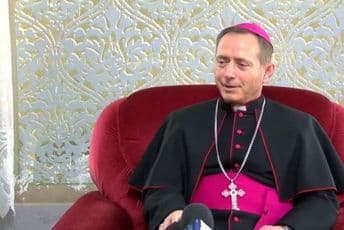 Đonlešaj: Mora se sjesti za stol, ulice ne rješavaju bitne stvari Đonlešaj: Mora se sjesti za stol, ulice ne rješavaju bitne stvari