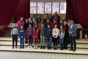 Rotary club bar donirao opremu za ozvučenje O.Š. “Kekec” u Sutomoru Rotary club bar donirao opremu za ozvučenje O.Š. “Kekec” u Sutomoru