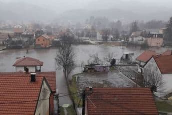 Cetinje: Voda se povukla, noć bez intervencija Cetinje: Voda se povukla, noć bez intervencija