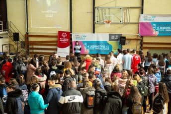 Specijalna Olimpijada CG organizovala kampanju „Širi glas o inkluziji“ Specijalna Olimpijada CG organizovala kampanju „Širi glas o inkluziji“