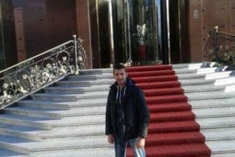 Ko je povrijeđeni Aleksandar Keković ispod čijeg je automobila je postavljen eksploziv: Zvali ga Arkan, osuđivan zbog bombaških napada i kupovine ličnih karata Ko je povrijeđeni Aleksandar Keković ispod čijeg je automobila je postavljen eksploziv: Zvali ga Arkan, osuđivan zbog bombaških napada i kupovine ličnih karata