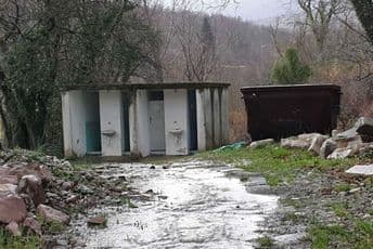 Zahtijevaju da im država vrati groblja Zahtijevaju da im država vrati groblja