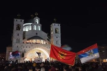 Litija u Podgorici: Svetinje su rodile naš obraz, zato ne damo svetinje ilustracija