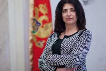 Pavićević i zvanično direktorka Službenog lista Pavićević i zvanično direktorka Službenog lista