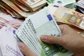 Lani uloženo 351,8 miliona eura, u pripremi Plan razvoja širokopojasnog pristupa internetu Lani uloženo 351,8 miliona eura, u pripremi Plan razvoja širokopojasnog pristupa internetu