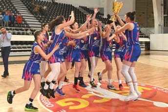"Vučice" dominantno do trofeja Kupa CG! "Vučice" dominantno do trofeja Kupa CG!