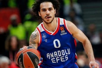 Maestralni Larkin sa 40 poena vodio Efes do novog trijumfa Maestralni Larkin sa 40 poena vodio Efes do novog trijumfa