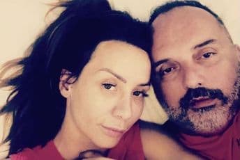 Tony Cetinski se odselio iz Rovinja: Živi u 40 kvadrata, supruga na terapijama Tony Cetinski se odselio iz Rovinja: Živi u 40 kvadrata, supruga na terapijama