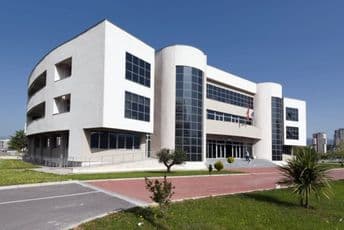 Božović želi da bude rektor Božović želi da bude rektor