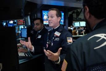 Njujork: Pet kompanija na berzi izgubilo 321 milijardu dolara za dan Njujork: Pet kompanija na berzi izgubilo 321 milijardu dolara za dan