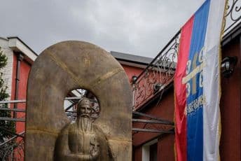 Ili su inspektori prezauzeti ili su Sastavci predaleko Ili su inspektori prezauzeti ili su Sastavci predaleko