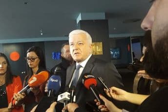 Marković: U slučaju pojave korona virusa biće zabranjena sva javna okupljanja Marković: U slučaju pojave korona virusa biće zabranjena sva javna okupljanja