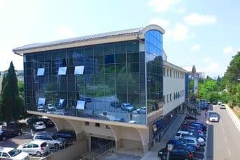 Za najbolje studente 352 stipendije Za najbolje studente 352 stipendije