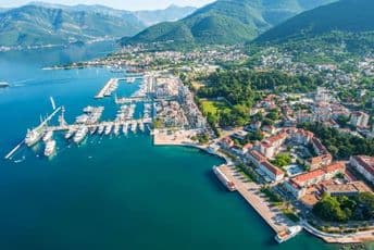 Predato sedam izbornih lista, propao bojkot Predato sedam izbornih lista, propao bojkot