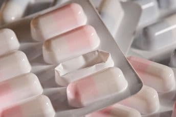 DPS: Raspad sistema - nema ljekova ni za zloćudne vrste raka, nedostaje terapija i za sterilitet DPS: Raspad sistema - nema ljekova ni za zloćudne vrste raka, nedostaje terapija i za sterilitet