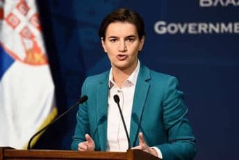 Brnabić: Usvajamo nove mjere za kafiće i restorane, zabranjujemo izvoz lijekova, zatvaramo sve šaltere