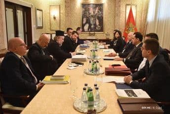 Mitropolija SPC prihvatila poziv Markovića: Privrženi dijalogu kao jedinom pravom putu Mitropolija SPC prihvatila poziv Markovića: Privrženi dijalogu kao jedinom pravom putu