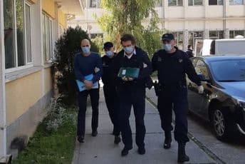 Juretić tvrdi da je prijavljen iz osvete, a Nenezić da je bio ucijenjen Juretić tvrdi da je prijavljen iz osvete, a Nenezić da je bio ucijenjen