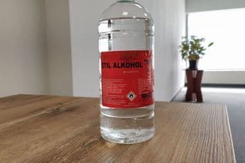 Medicinski alkohol biće jeftiniji, privremeno ukinuta akciza Medicinski alkohol biće jeftiniji, privremeno ukinuta akciza