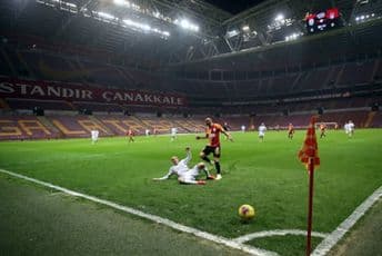 Prekida se i tursko fudbalsko prvenstvo Prekida se i tursko fudbalsko prvenstvo