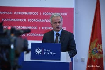 Purišić: Pomoć za penzionere i korisnike materijalnog obezbjeđenja Purišić: Pomoć za penzionere i korisnike materijalnog obezbjeđenja