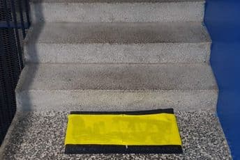 Solidarne za oprez - #ostanidoma Solidarne za oprez - #ostanidoma