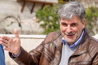 Hajriz Brčvak donirao 100.000 eura Nacionalnom tijelu za borbu protiv zaraznih bolesti Hajriz Brčvak donirao 100.000 eura Nacionalnom tijelu za borbu protiv zaraznih bolesti