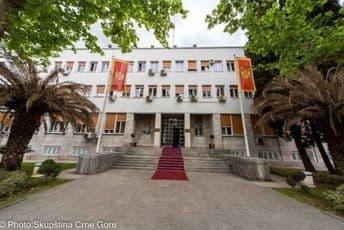 Kolegijum predsjednika Skupštine: Odložiti lokalne izbore u Tivtu Kolegijum predsjednika Skupštine: Odložiti lokalne izbore u Tivtu