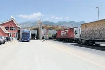 Dodatne kontrole da roba prođe, a da virus ne uđe Božaj