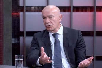 Vučinić: Ministar da koordinira policijom? To bi bilo nezakonito Vučinić: Ministar da koordinira policijom? To bi bilo nezakonito