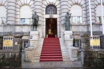 Funkcioneri Ministarstva kulture doniraće 50 odsto martovske zarade Funkcioneri Ministarstva kulture doniraće 50 odsto martovske zarade