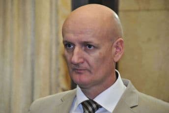 Potrebna promjena ekonomskog modela, izlaz u štednji i zaokretu ka poljoprivredi Potrebna promjena ekonomskog modela, izlaz u štednji i zaokretu ka poljoprivredi