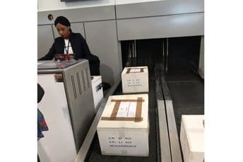 Donacija iz Pariza: 10.000 hirurških maski za KCCG Donacija iz Pariza: 10.000 hirurških maski za KCCG