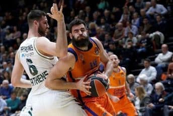 Dubljević: Ostajem u Valensiji zbog trofeja Dubljević: Ostajem u Valensiji zbog trofeja