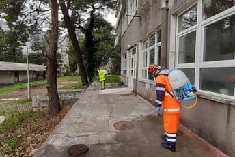 Završena nova akcija dezinfekcije dijela kotorske opštine Završena nova akcija dezinfekcije dijela kotorske opštine