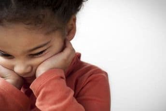 Zašto je toliko teško ne dodirivati lice? Zašto je toliko teško ne dodirivati lice?