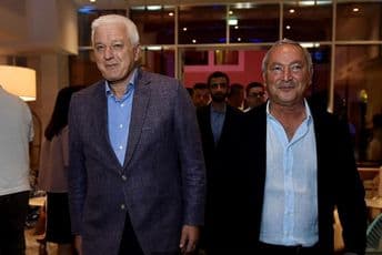 Marković pozvao vlasnika Luštice da pomogne, on Crnoj Gori uplatio pola miliona eura Marković pozvao vlasnika Luštice da pomogne, on Crnoj Gori uplatio pola miliona eura