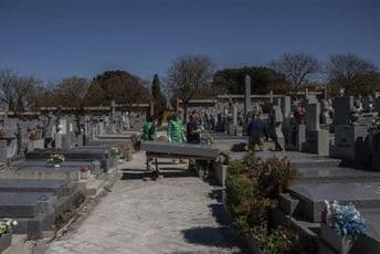 U Španiji od korona virusa preminulo još 769 ljudi U Španiji od korona virusa preminulo još 769 ljudi