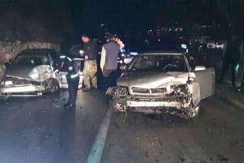 Jedna osoba povrijeđena u udesu Jedna osoba povrijeđena u udesu