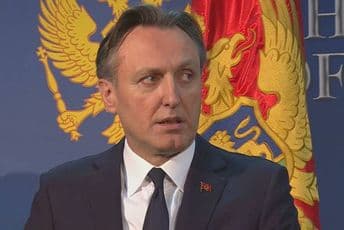 Krivokapić: Policija da sprovede postupak unutrašnje kontrole i kazni počinioce napada na građane Krivokapić: Policija da sprovede postupak unutrašnje kontrole i kazni počinioce napada na građane