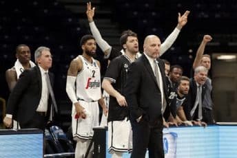 Saša Đorđević iz Italije: Kao da padne šest aviona dnevno Saša Đorđević iz Italije: Kao da padne šest aviona dnevno