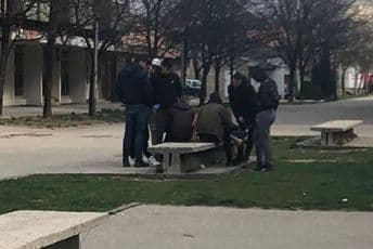 NK: Osmoro uhapšeno zbog okupljanja na javnom mjestu NK: Osmoro uhapšeno zbog okupljanja na javnom mjestu