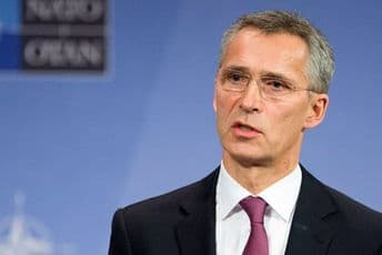 Stoltenberg razgovarao sa Vučićem i Kurtijem Stoltenberg razgovarao sa Vučićem i Kurtijem