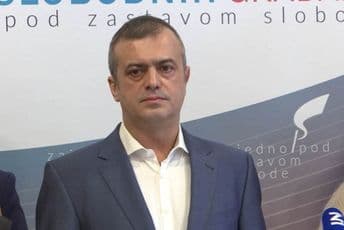 Trifunović: Vučić ljubomoran na koronavirus Trifunović: Vučić ljubomoran na koronavirus