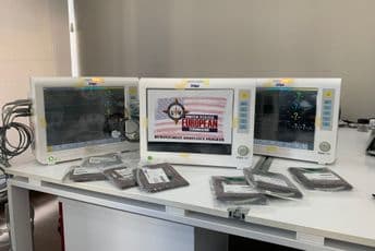 Ambasada SAD-a donirala tri monitora KCCG-u Ambasada SAD-a donirala tri monitora KCCG-u