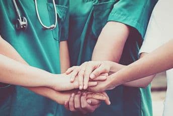 Medicinske sestre su radile odgovorno i profesionalno i prije korone Medicinske sestre su radile odgovorno i profesionalno i prije korone