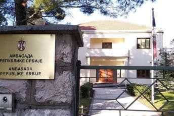 Organizovan odlazak 150 državljana Srbije Organizovan odlazak 150 državljana Srbije