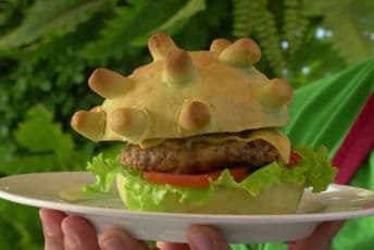 Korona burger - novi specijalitet u Vijetnamu (VIDEO) Korona burger - novi specijalitet u Vijetnamu (VIDEO)