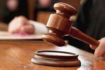 Pritvor osumnjičenima za paljenja vozila “Vijesti” Pritvor osumnjičenima za paljenja vozila “Vijesti”